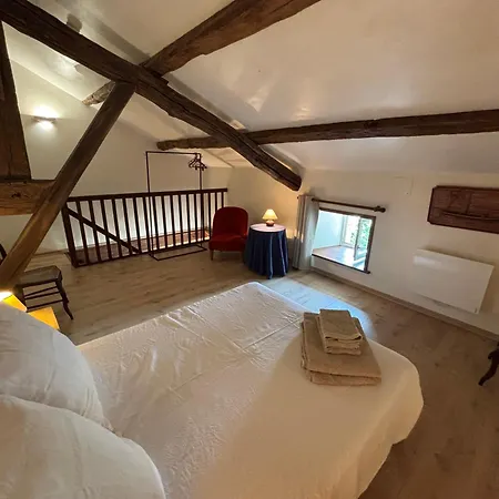 Le Prieure Saint Pierre, Et D'hotes Dans Un Parc Classe * Reaumur