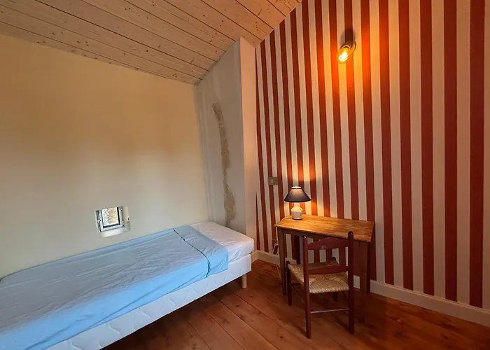 펜션 Le Prieure Saint Pierre, Et D'hotes Dans Un Parc Classe